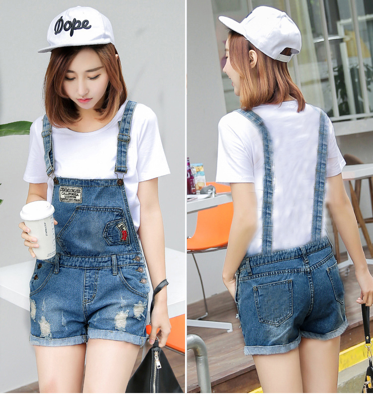 QUẦN YẾM JEAN ĐÙI ĐÍNH LOGO CHỮ